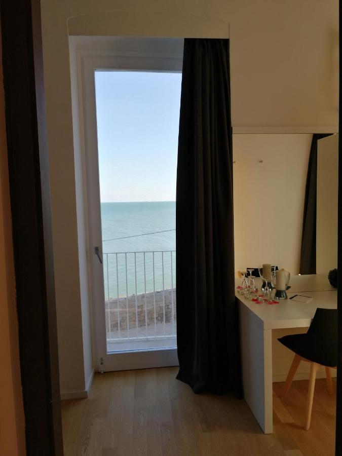 B&B Vistazzurra - Casa Saldarelli Giovinazzo Bagian luar foto